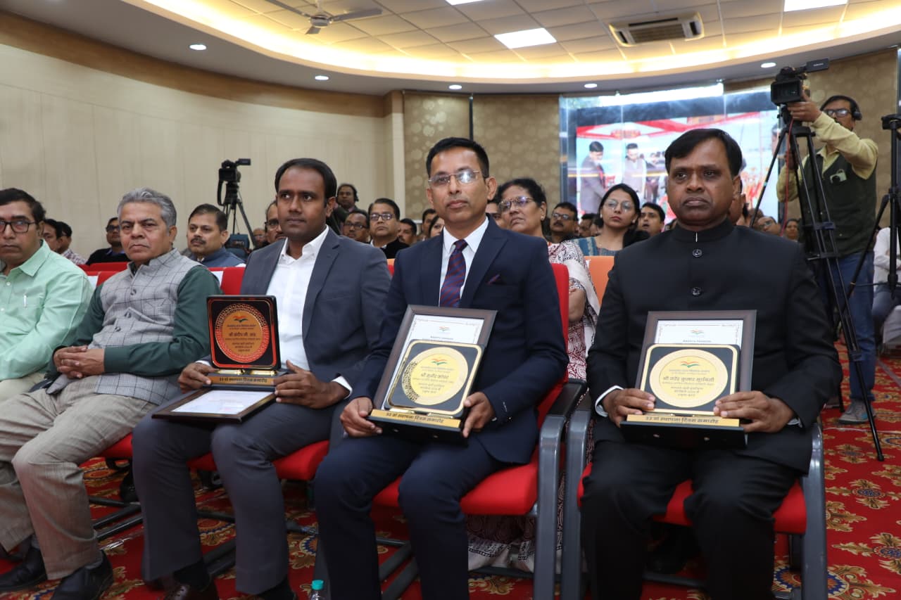 *दमोह बना प्रदेश का इकलौता दोहरे सम्मान वाला जिला- कलेक्टर श्री कोचर*