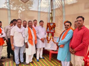 *राज्यमंत्री धर्मेंद्र सिंह लोधी ने ग्राम बहेरियामाल और कोड़ल में सामुदायिक भवनों के निर्माण कार्यों का किया भूमि पूजन*