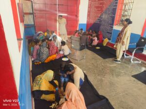 *हटा उप-जेल में भाई दूज पर्व मनाया गया, बहनों ने बंदियों को लगाया तिलक*