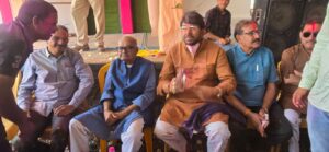 *पथरिया में होली मिलन समारोह: राज्यमंत्री लखन पटेल ने दी शुभकामनाएं, बुंदेली लोकनृत्य की रही धूम*