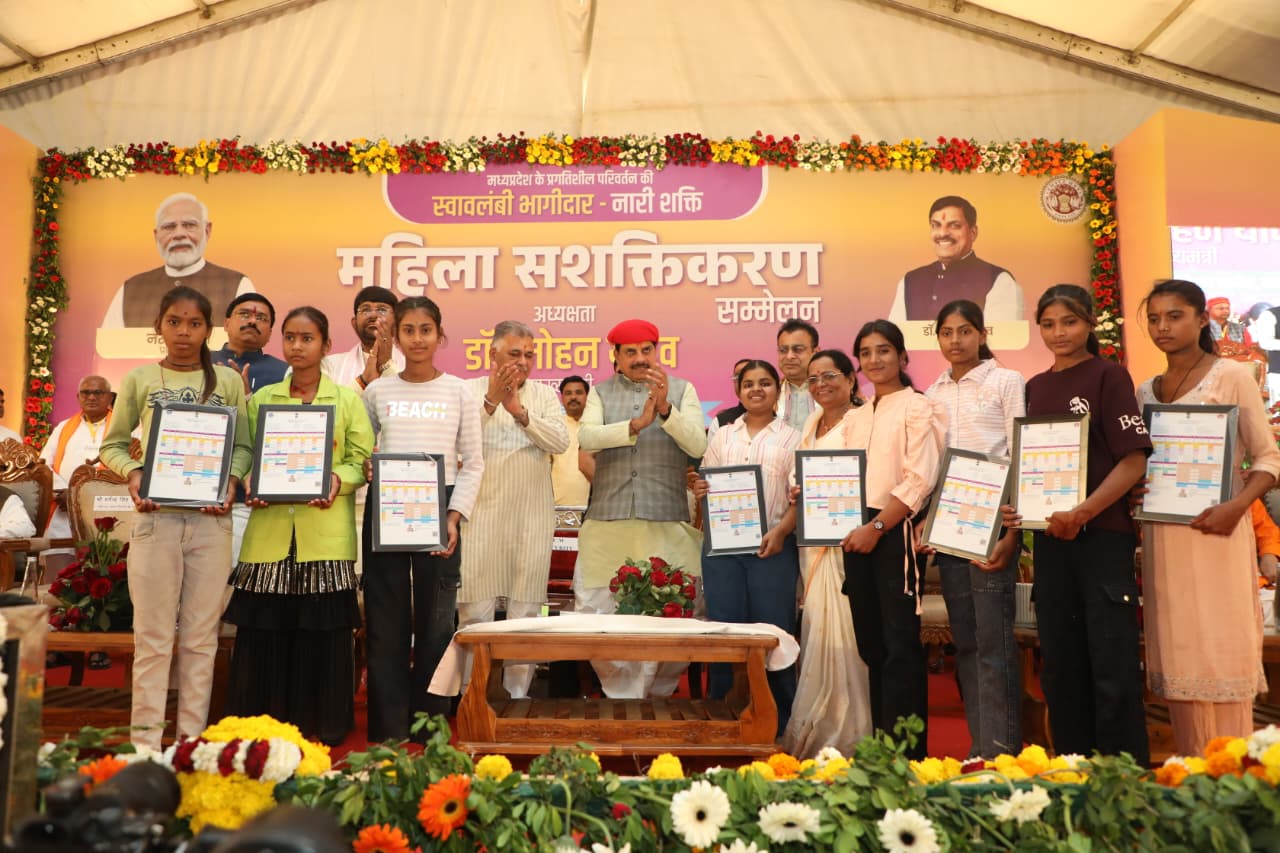 *मुख्यमंत्री ने जिन प्रमुख विकास कार्यों का भूमिपूजन किया*