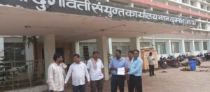 *बस्ती से शराब दुकान हटाने की मांग को लेकर प्रशासन को सौंपा स्मरण पत्र*