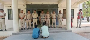 *फर्जी सिम कार्ड रैकेट का भंडाफोड़  कूटरचित दस्तावेजों से सिम एक्टिव कर बेचने वाले दो आरोपी गिरफ्तार*