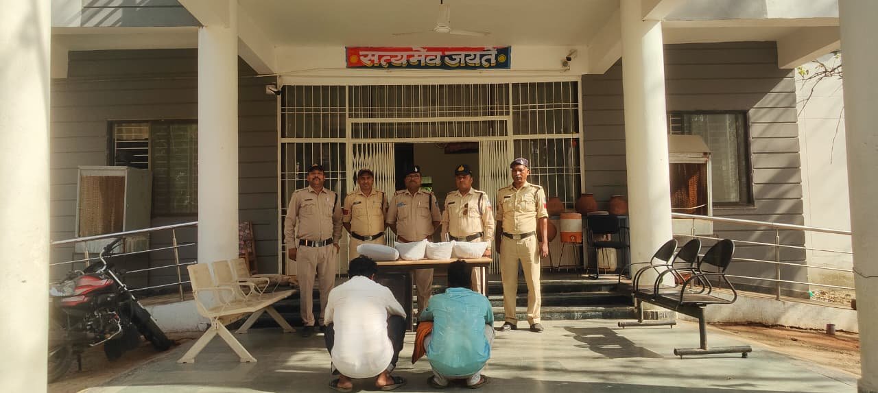 *3 किलो गांजा सहित दो आरोपी गिरफ्तार पटेरा पुलिस की बड़ी कार्रवाई*