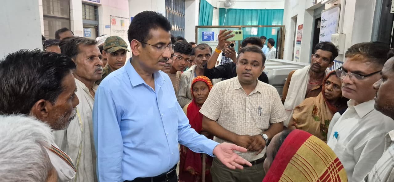 *पथरिया सामुदायिक स्वास्थ्य केंद्र का औचक निरीक्षण कलेक्टर ने स्वास्थ्य व्यवस्थाओं पर दिखाई सख्ती*
