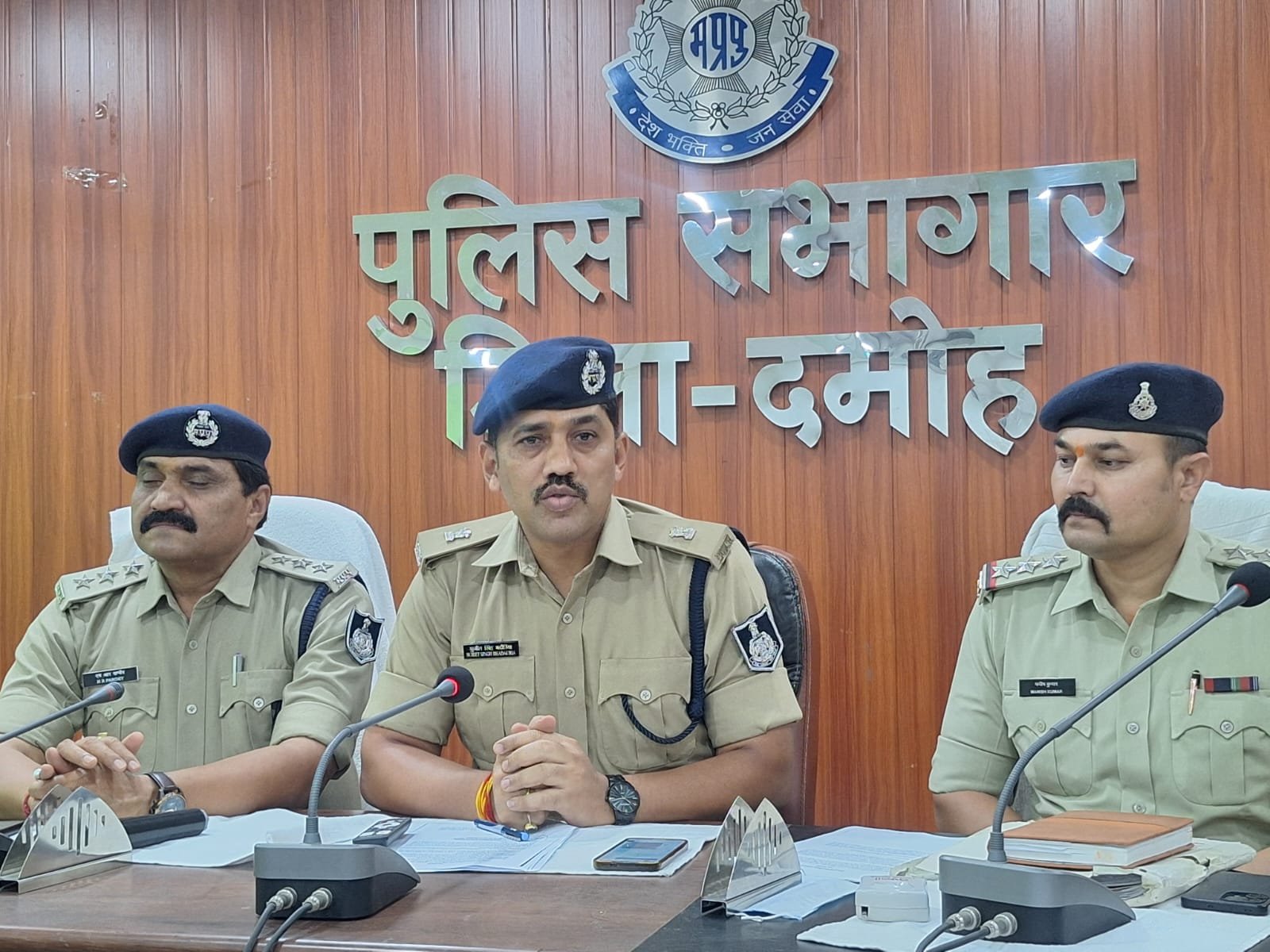 *हिण्डोरिया पुलिस ने 24 घंटे के भीतर सुलझाया अंधा हत्याकांड चार आरोपी गिरफ्तार*