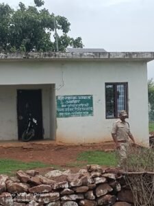 *शराब के नशे में वनरक्षक का हाई-वोल्टेज ड्रामा वर्दी की गरिमा हुई शर्मसार*