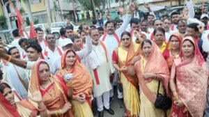 *आबकारी विभाग के खिलाफ भगवती मानव कल्याण संगठन का प्रदर्शन आबकारी अधिकारी को हटाने की मांग कलेक्टर व एसपी को सौंपा ज्ञापन*