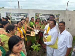 *धर्म और पर्यावरण संरक्षण का अनूठा संगम जैन मिलन क्षेत्र क्रमांक 10 का 1008 पौधारोपण महाअभियान ऐतिहासिक*