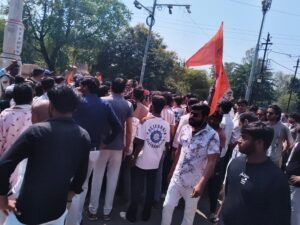 *गौहत्या की घटना के विरोध में सर्व हिंदू समाज का प्रदर्शन मुख्यमंत्री के नाम सौंपा ज्ञापन*